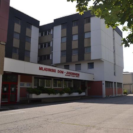 Mladinski Dom - Hostel Klagenfurt am Woerthersee Esterno foto