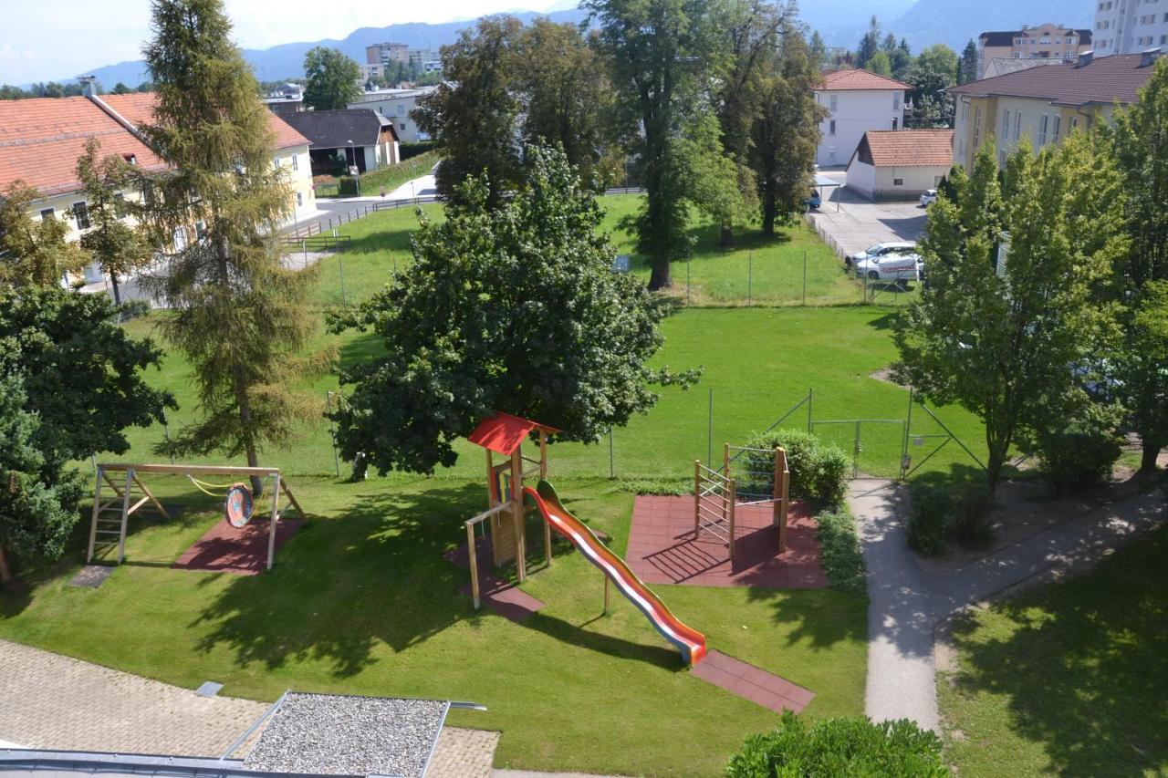 Mladinski Dom - Hostel Klagenfurt am Woerthersee Esterno foto