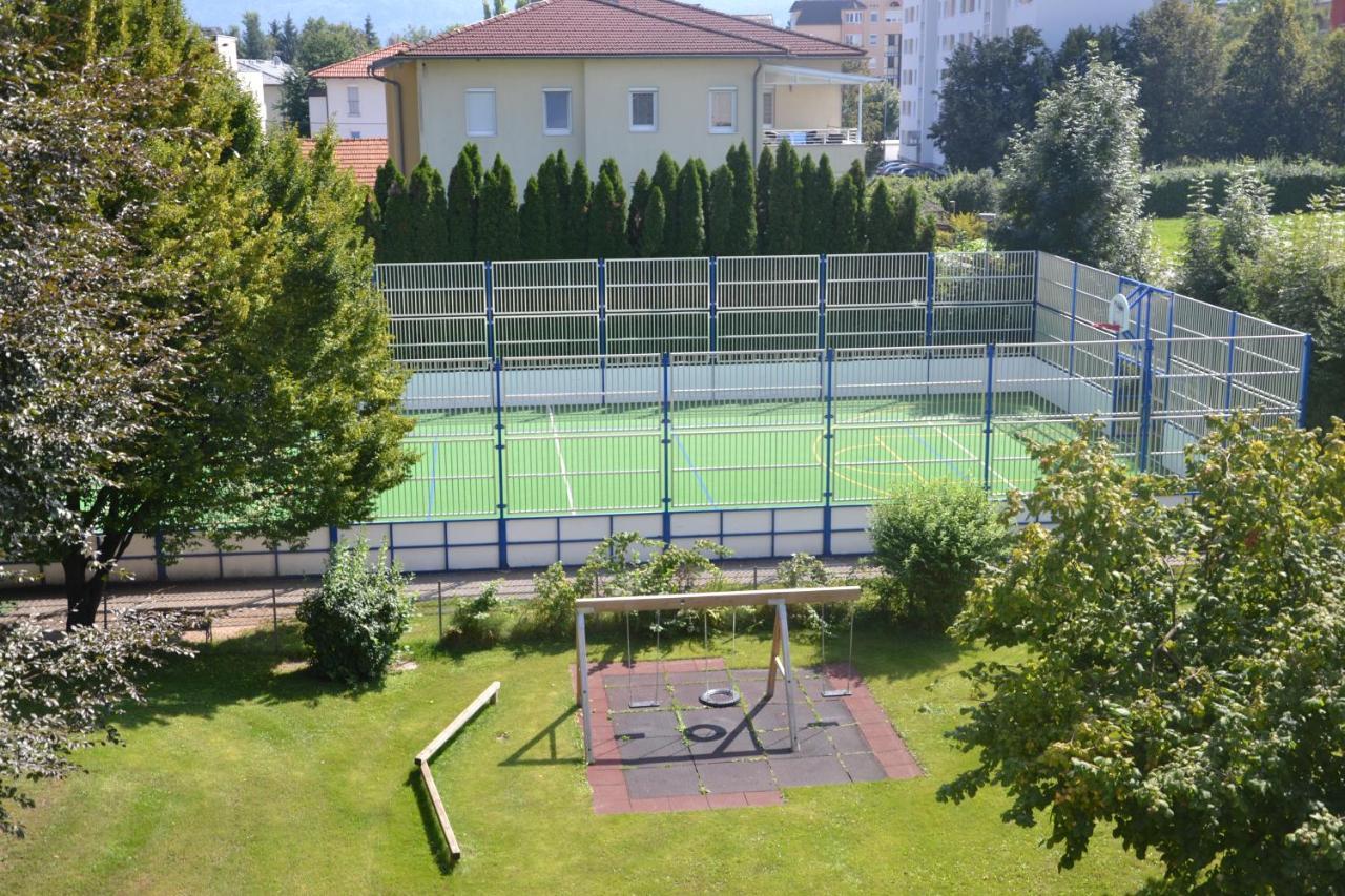 Mladinski Dom - Hostel Klagenfurt am Woerthersee Esterno foto