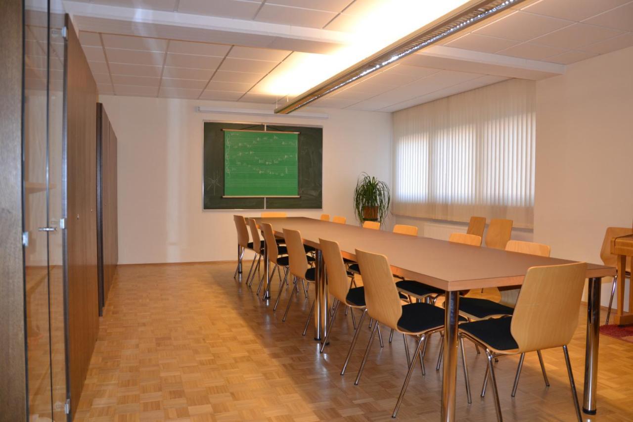 Mladinski Dom - Hostel Klagenfurt am Woerthersee Esterno foto